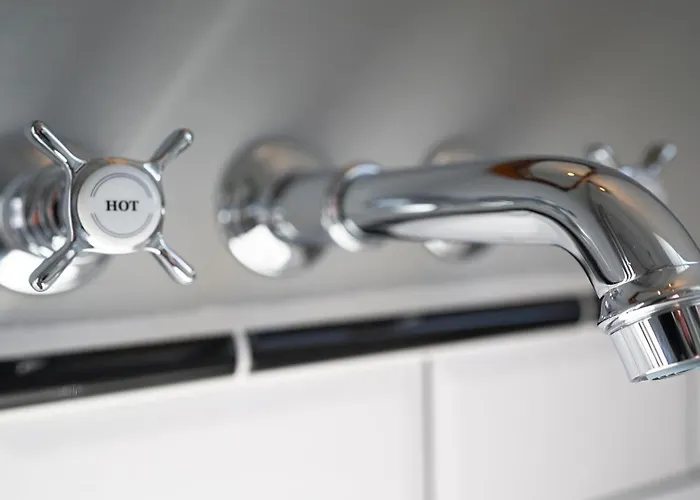 Greenhell Apartment *